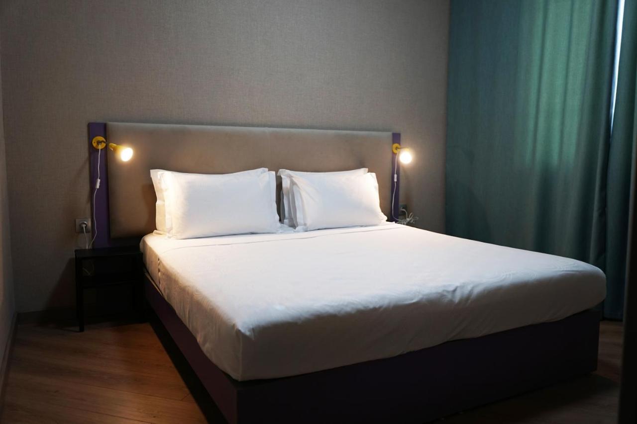 City Hotel Shymkent Eksteriør billede