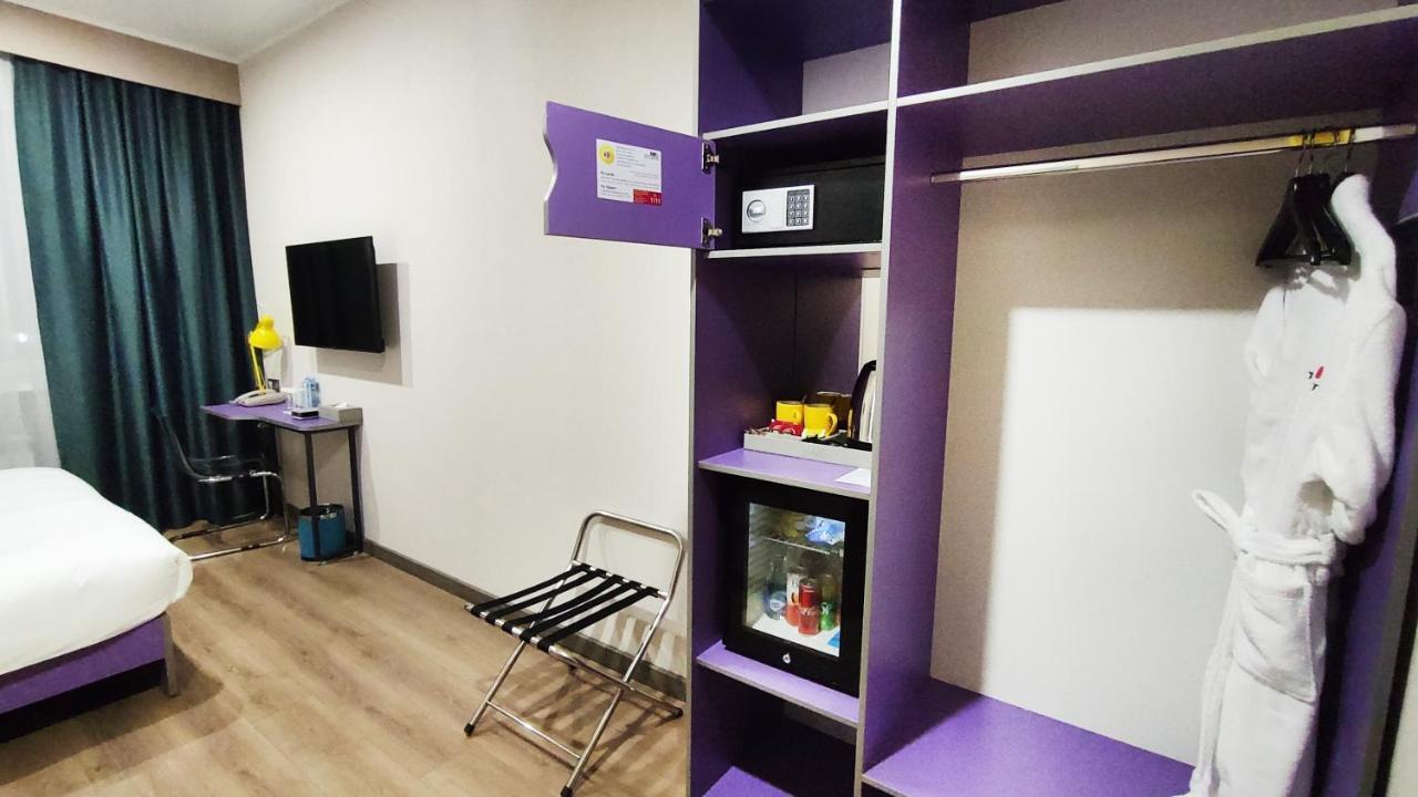 City Hotel Shymkent Eksteriør billede